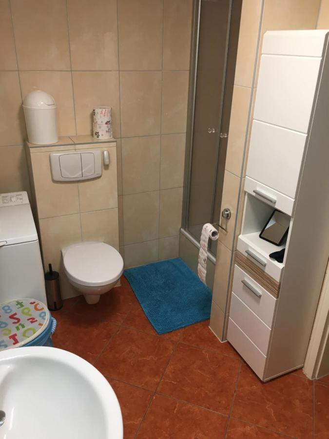 2-Zimmer-Wohnung In Stralsunds Altstadt Esterno foto